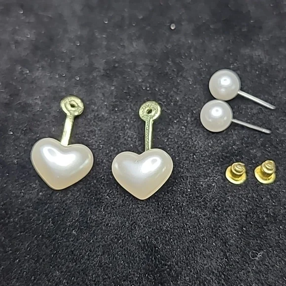 Pearl Heart Earrings White Gold Tone Lightweight Stud Brand New Hypoallergenic - Picture 4 of 5